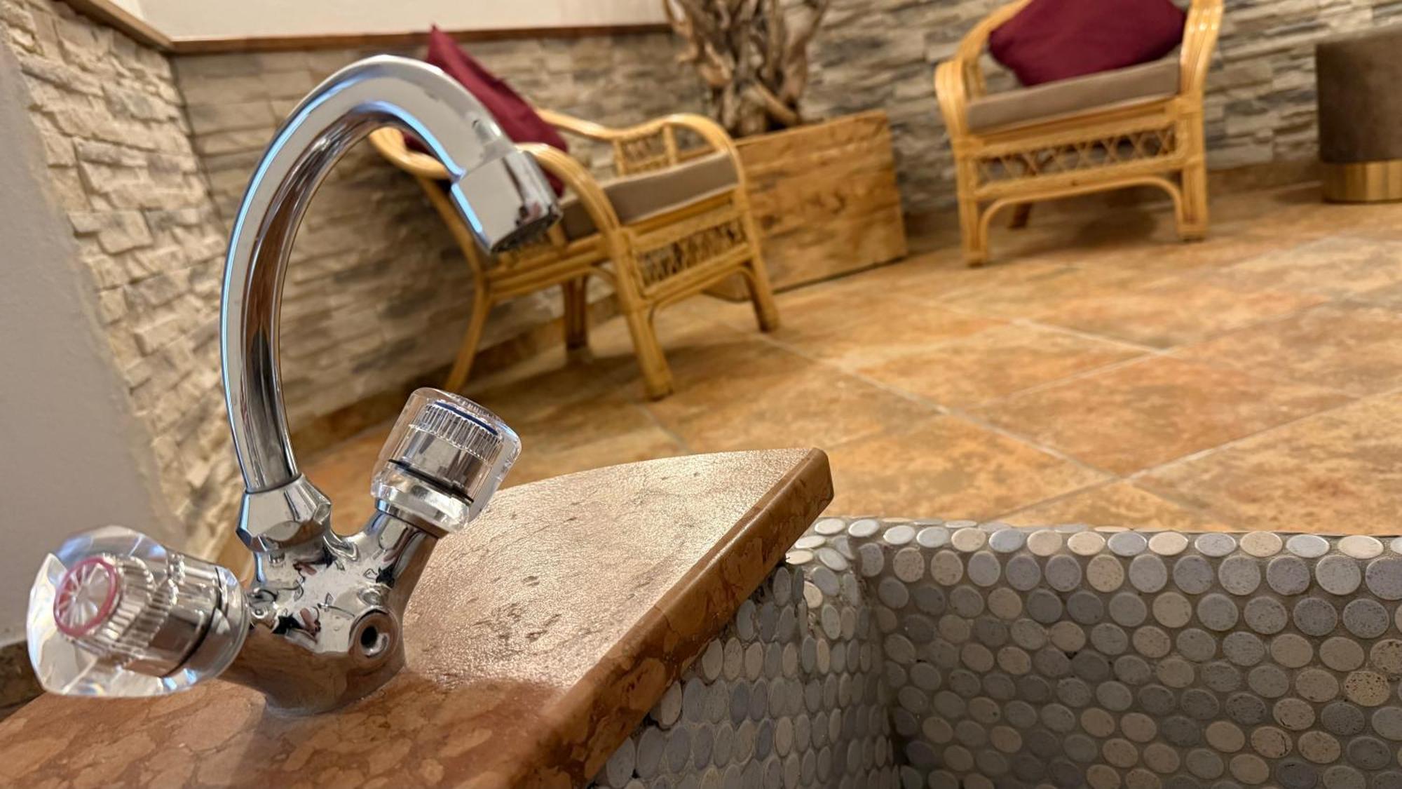 Hotel Dorfgasthof Schloesslstube ستلفلدن المظهر الخارجي الصورة
