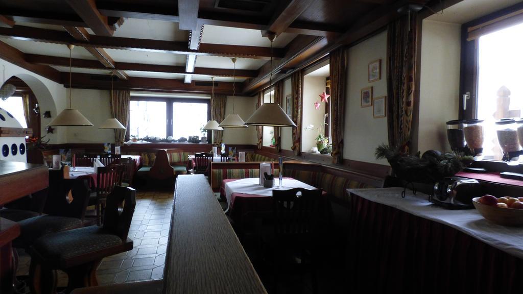 Hotel Dorfgasthof Schloesslstube ستلفلدن المظهر الخارجي الصورة